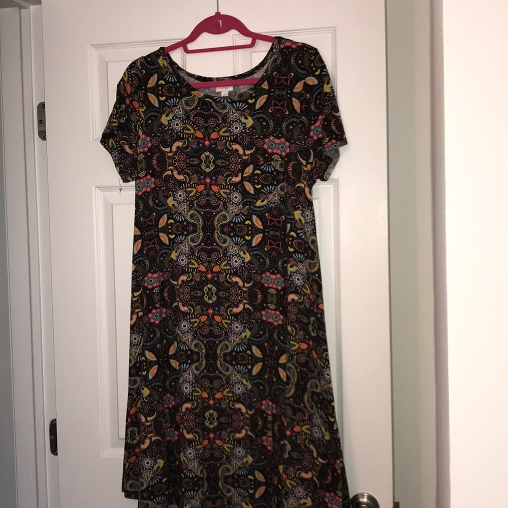 LuLaRoe printed Carly dress